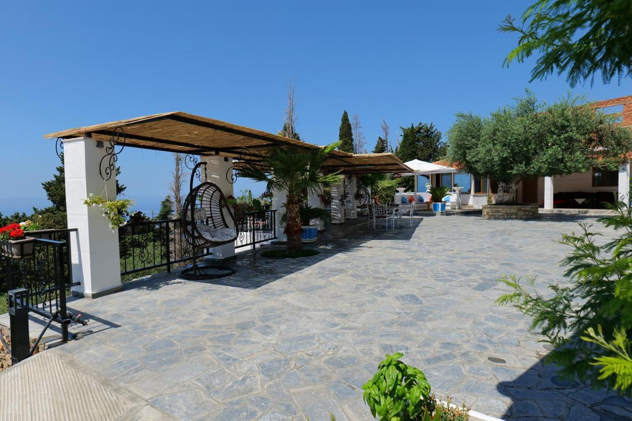Hotel Panorama Piqeras Buitenkant foto