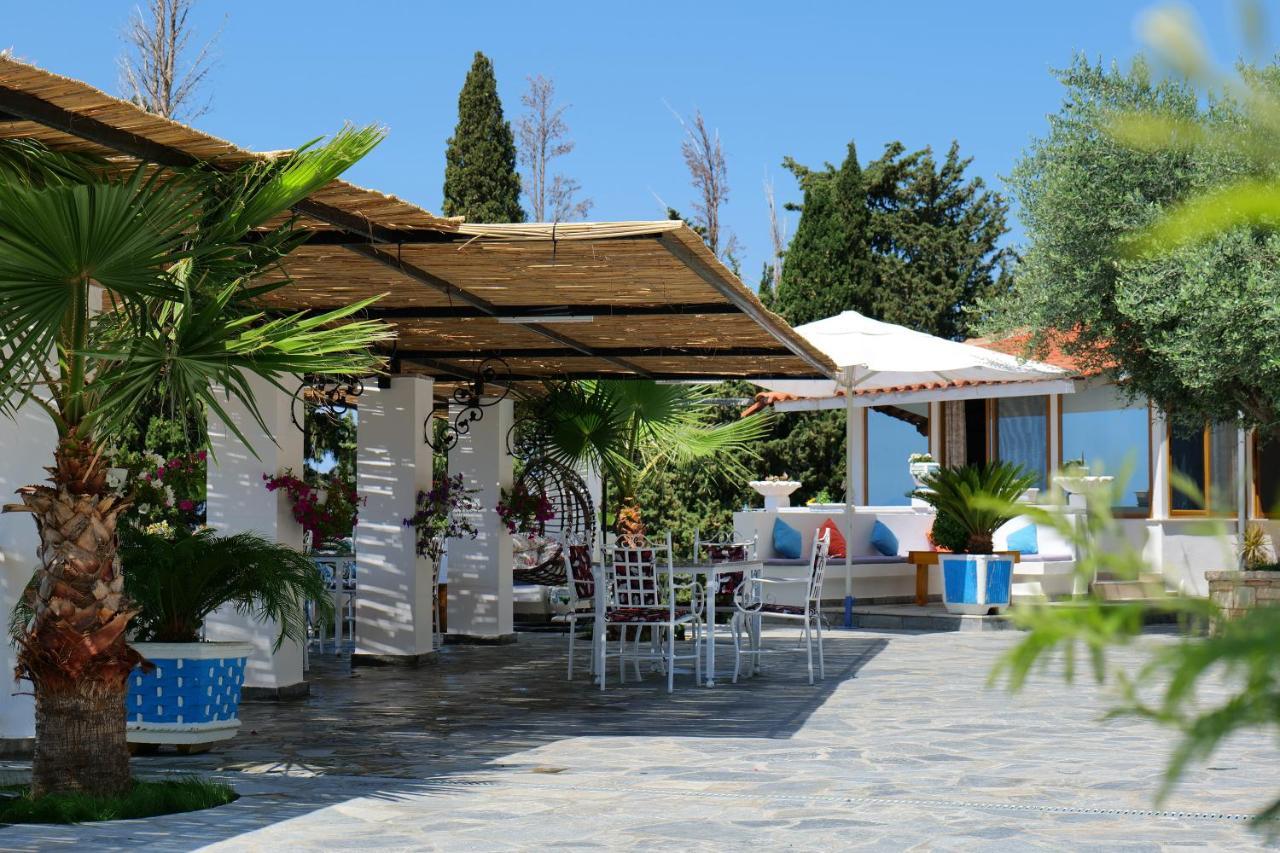 Hotel Panorama Piqeras Buitenkant foto