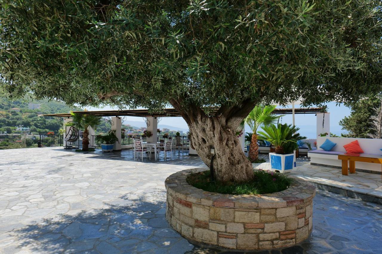 Hotel Panorama Piqeras Buitenkant foto