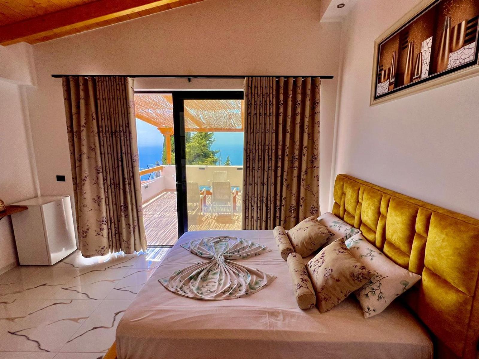 Hotel Panorama Piqeras Buitenkant foto